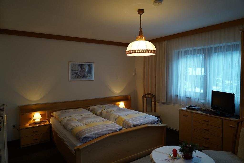Gasthof Perfler 호텔 Außervillgraten 객실 사진